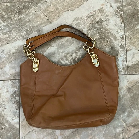 MICHAEL KORS BROWN LEATHER LILLY CHAIN HOBO - Picture 2 of 7